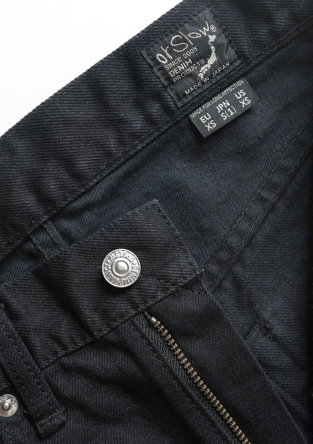 107 Ivy Fit Denim in Black - One Wash