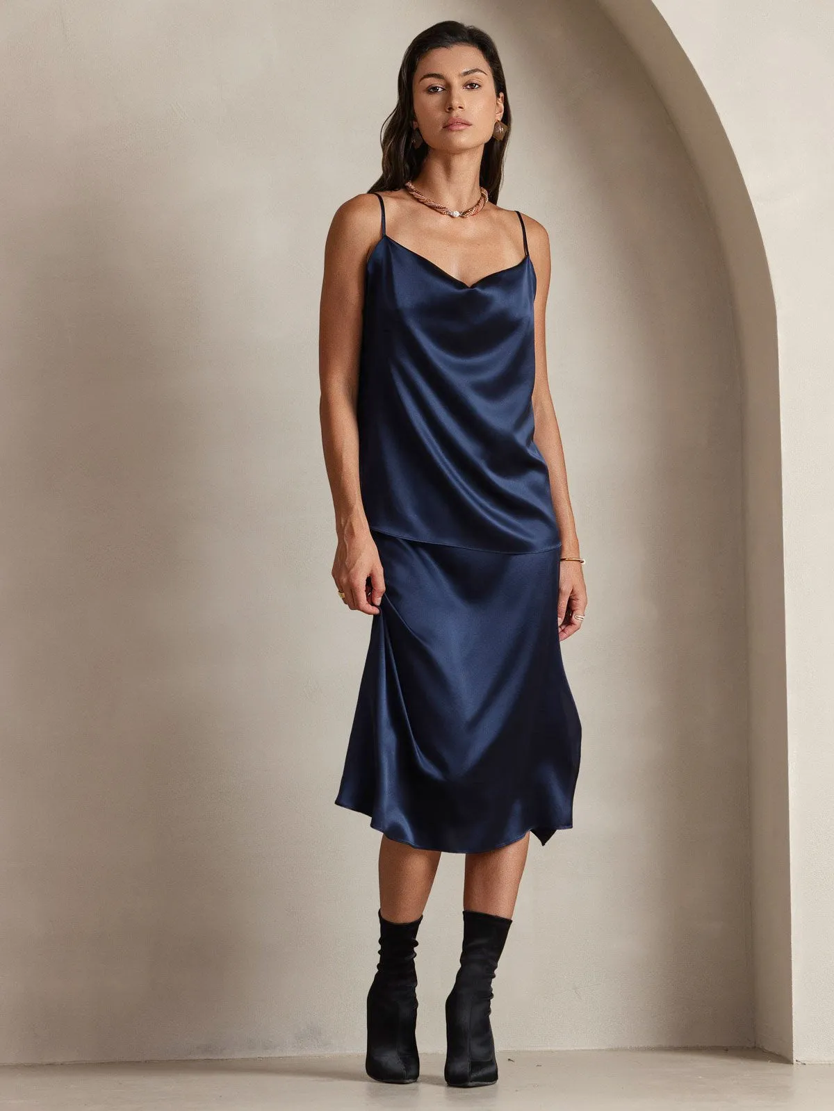 19Momme Soie Col Bénitier Bretelles Spaghetti Camisole Haut