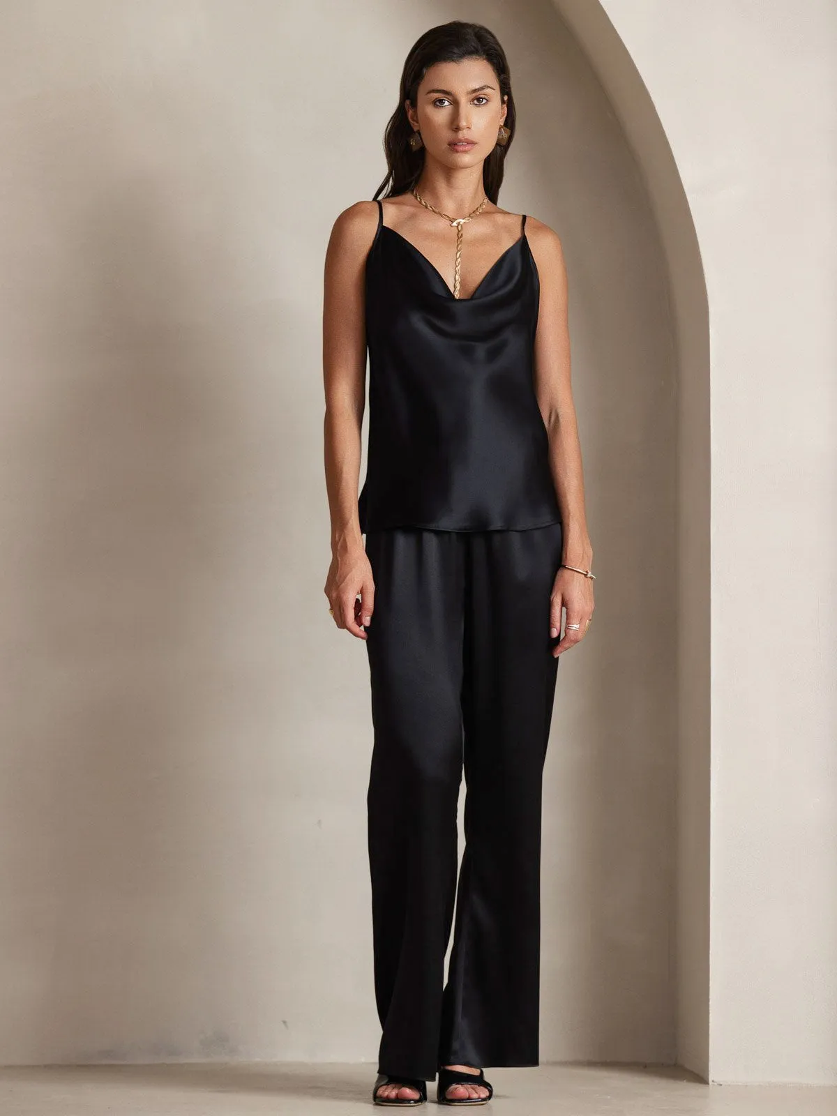 19Momme Soie Col Bénitier Bretelles Spaghetti Camisole Haut