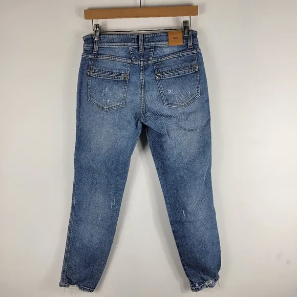 Anthropologie Closed Pedal Queen Mid Rise Slim Straight Raw Hem Ankle Jeans