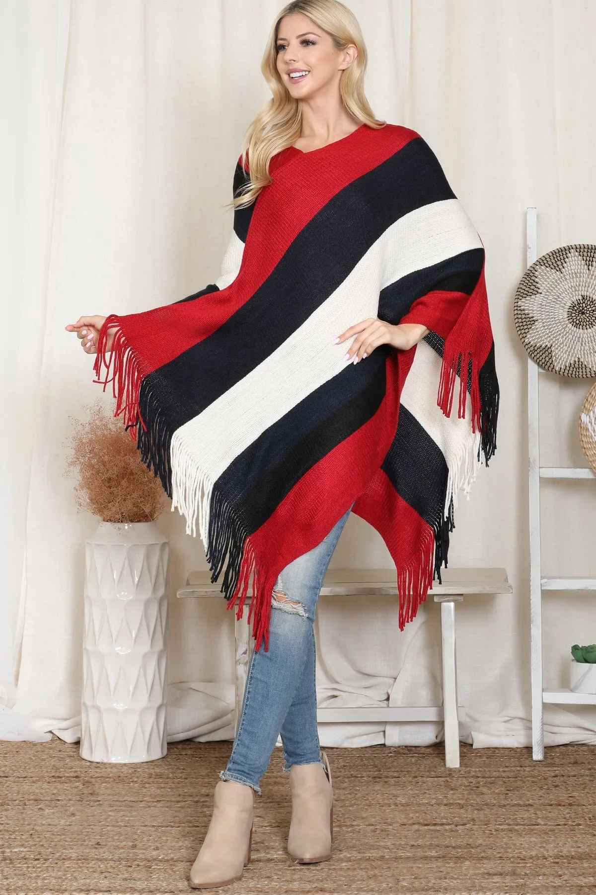 Color Block Fringe Poncho – Cozy &amp; Stylish - HDF2099