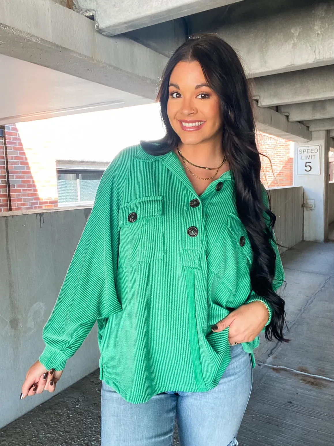 DAY OFF PULLOVER-APPLE GREEN