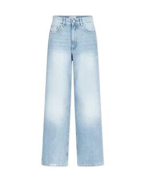 DL1961 Taylor Barrel Ultra High Rise 32" Jeans