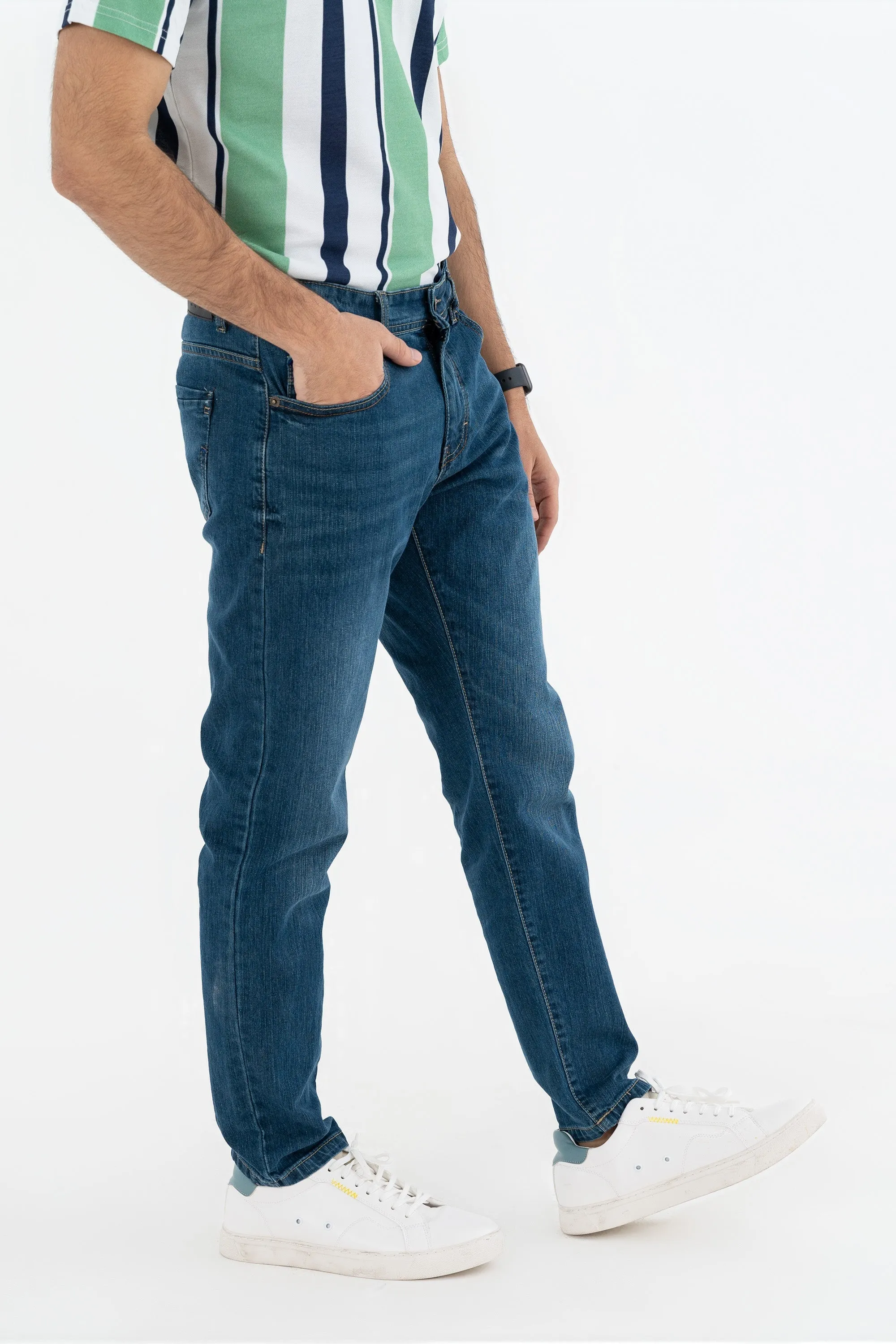 Everyday Cropped Fit Jeans
