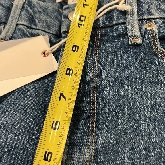 Good American Good Classic Slim Straight Jeans Size 0/25. NWT