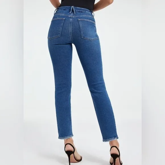 Good American Good Classic Slim Straight Jeans Size 0/25. NWT