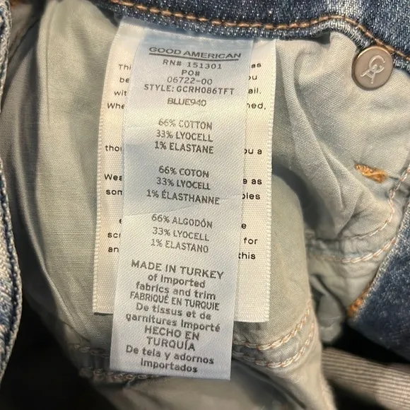 Good American Good Classic Slim Straight Jeans Size 0/25. NWT