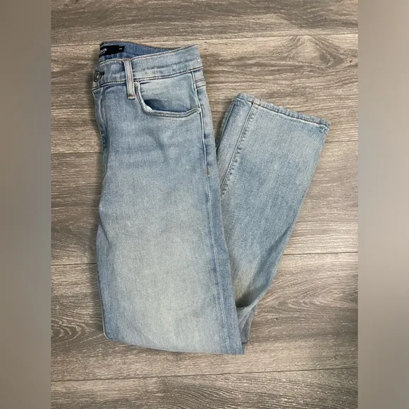 Hudson Barbara Straight Leg High waisted Light Wash Denim Jeans Women’s Size 28