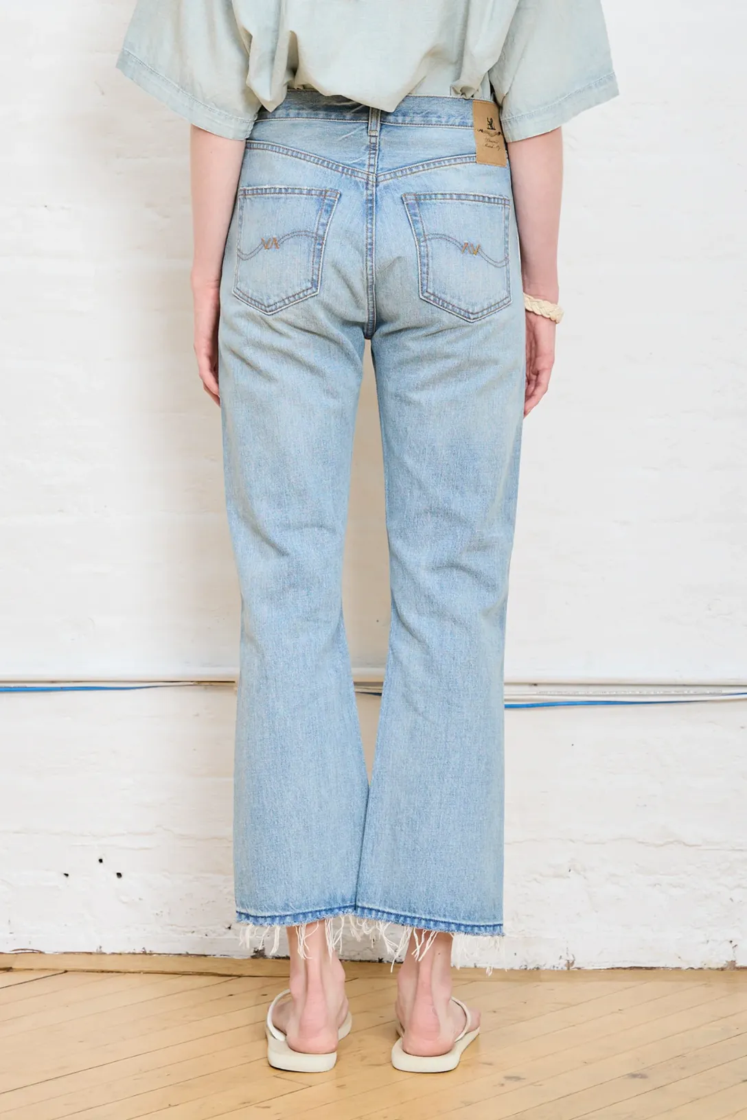Jaclyn Slim Kick Jean | Jinx
