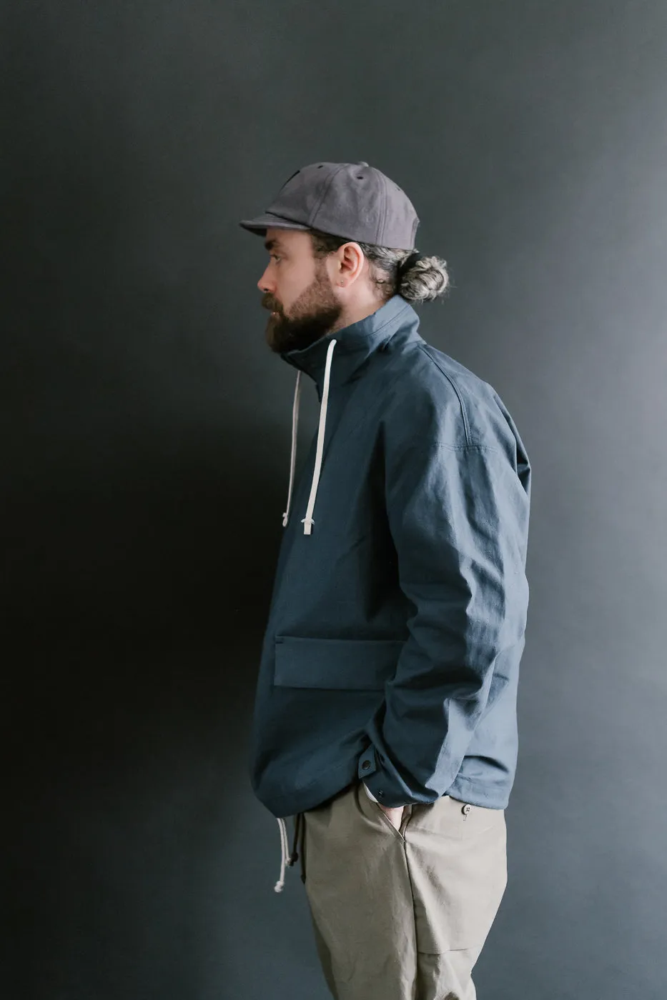 JM8508 - Back Nep Himo Stand Neck - 101 Classic Navy