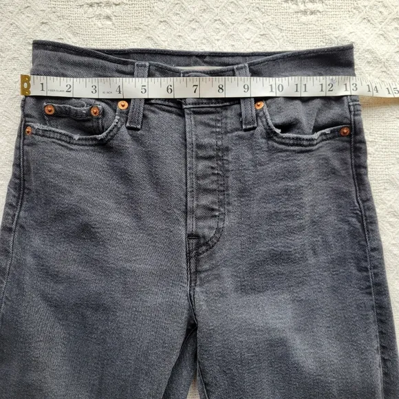 Levi's Distressed Wedgie Straight Leg Casual Everyday Coastal Denim Jean- Black