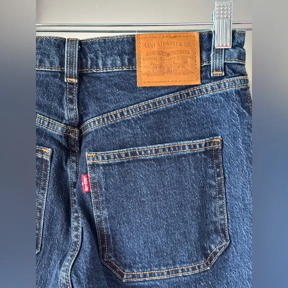 Levi's Ribcage Patch Pocket Jeans