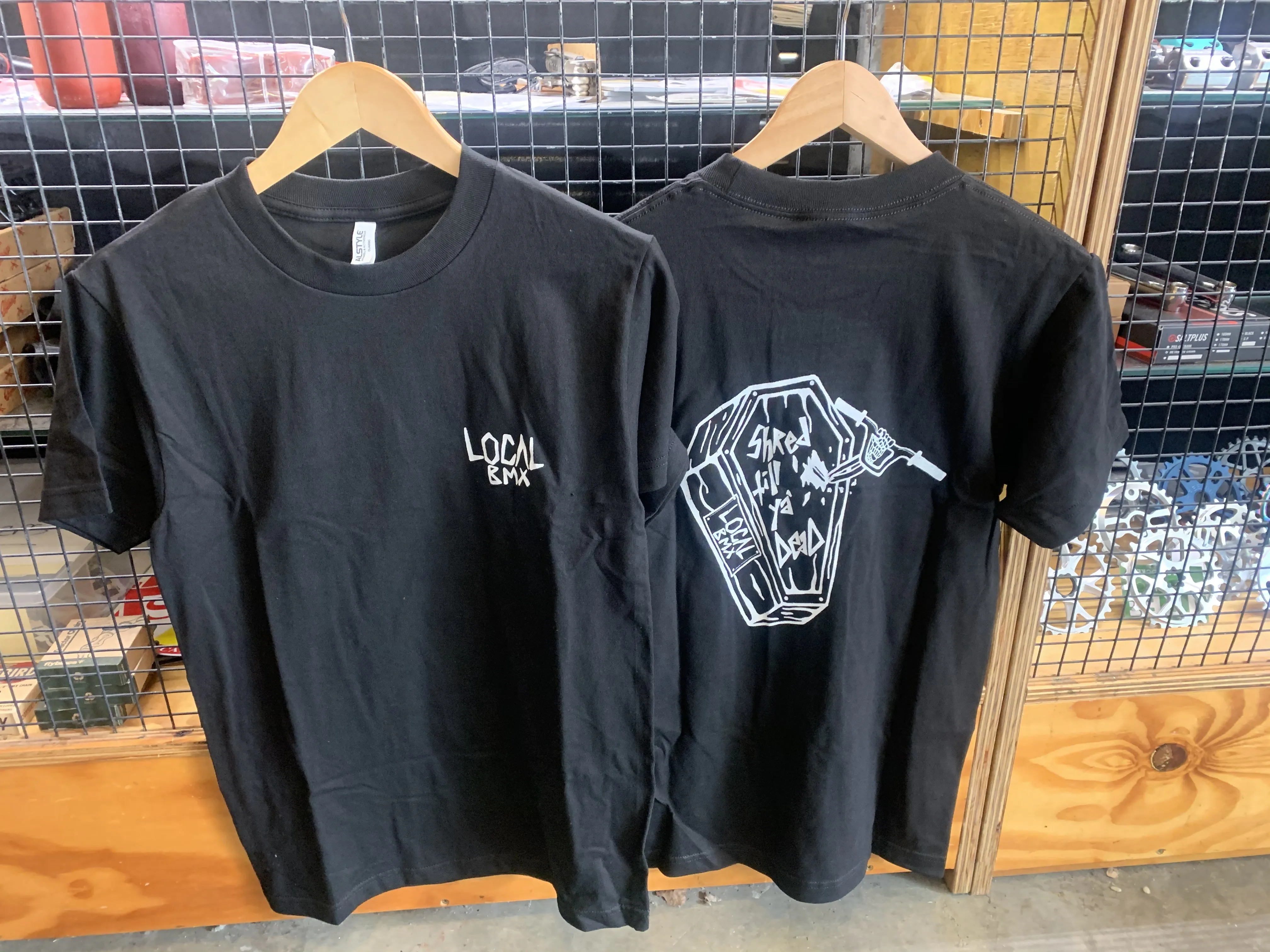 LOCAL SHRED TEE ADULT