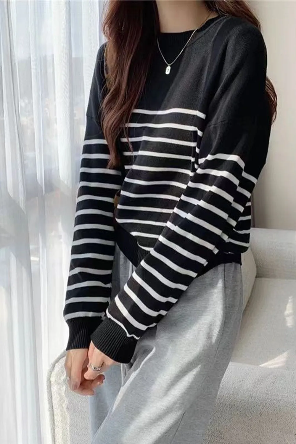 Long Sleeve O-Neck Striped Knitted Sweater