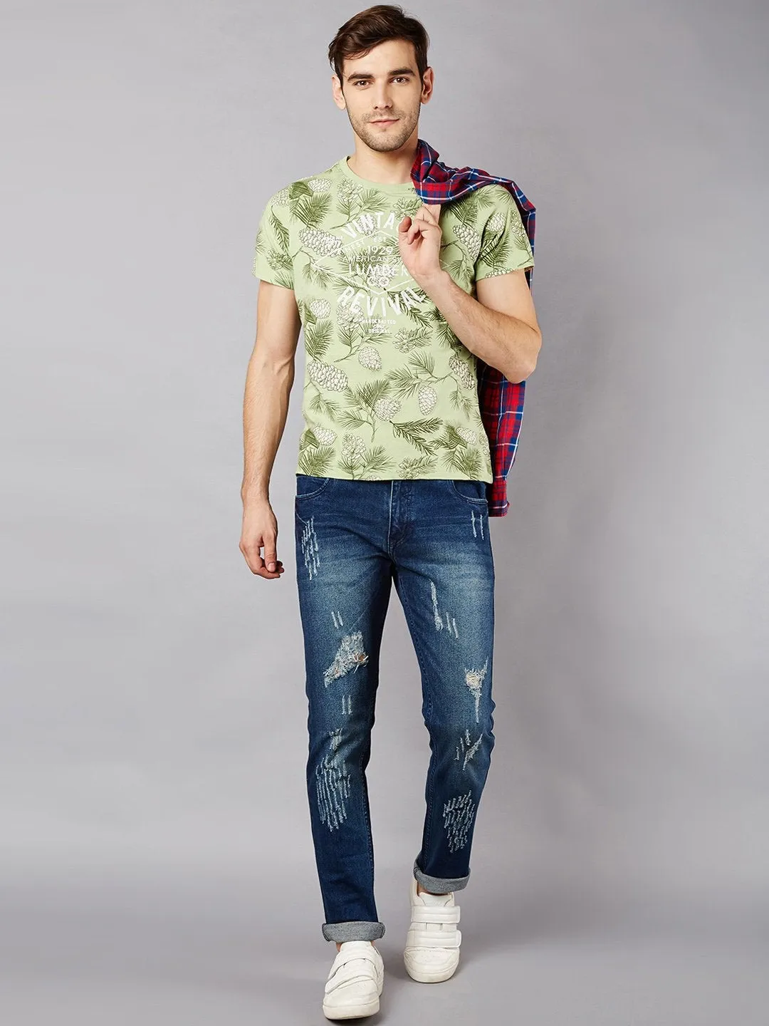 Men Blue Slim Fit Mid-Rise Low Distressed Stretchable Jeans