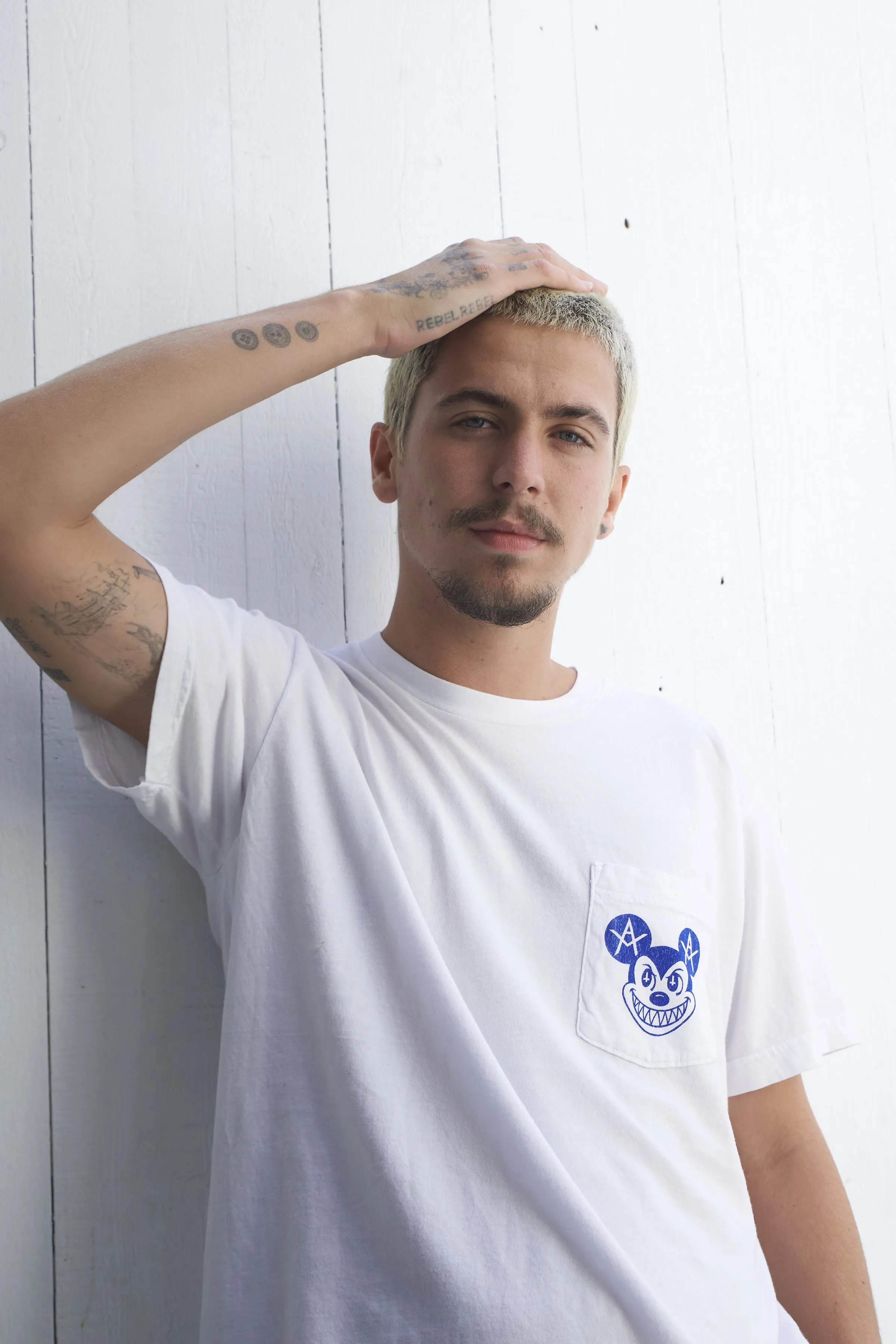 MISCHIEF POCKET TEE