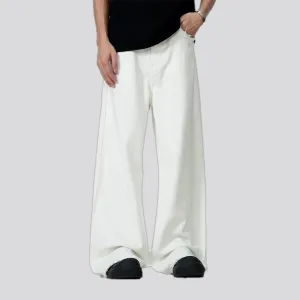 Monochrome style slouchy men's denim pants