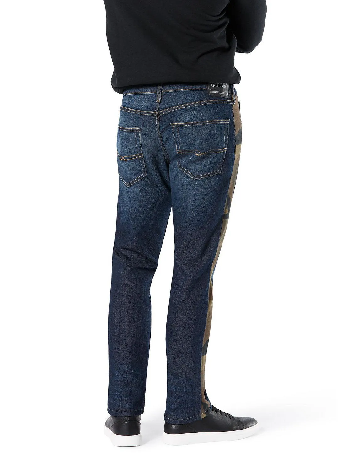 New with tags! Signature by Levi Strauss & Co.™ Men's Camo Stripe Slim Jeans! Sz 38WX32L