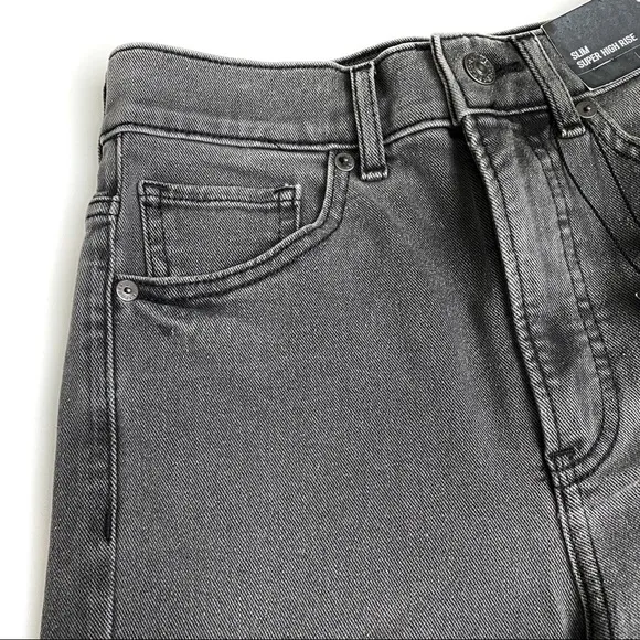NWT Super High Waist Beaded Side Slim Jeans
