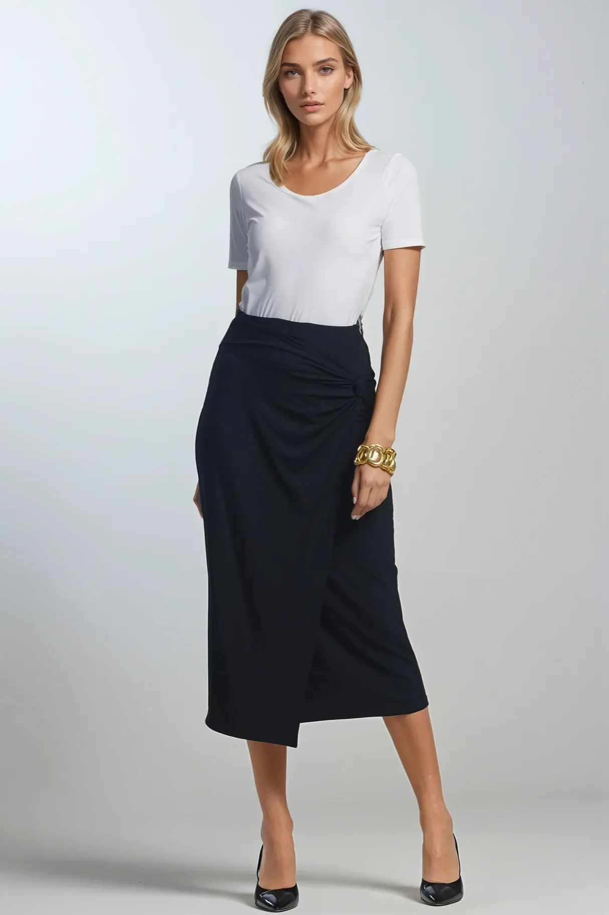 PAULA RYAN Scoop Neck Layering Body Tee - White Superfine Microjersey