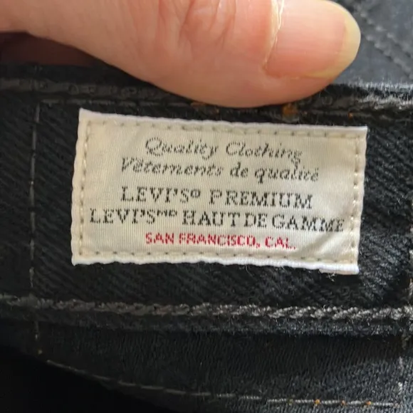 Premium Levi’s 501 black tapered leg slim jeans New button fly