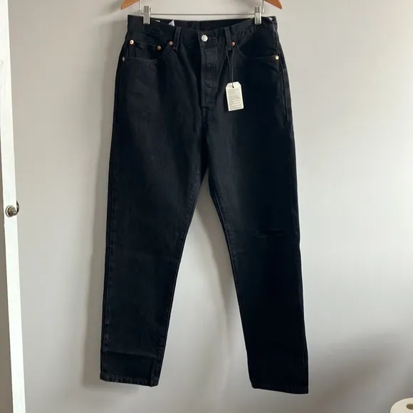Premium Levi’s 501 black tapered leg slim jeans New button fly