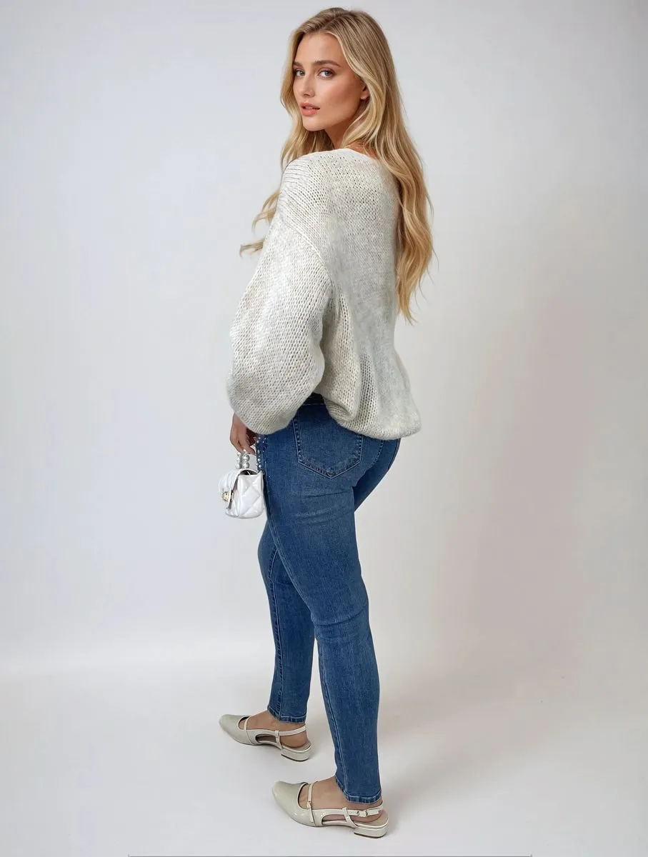 Rhinestone Embellished Skinny Fit Mid Rise Jeans