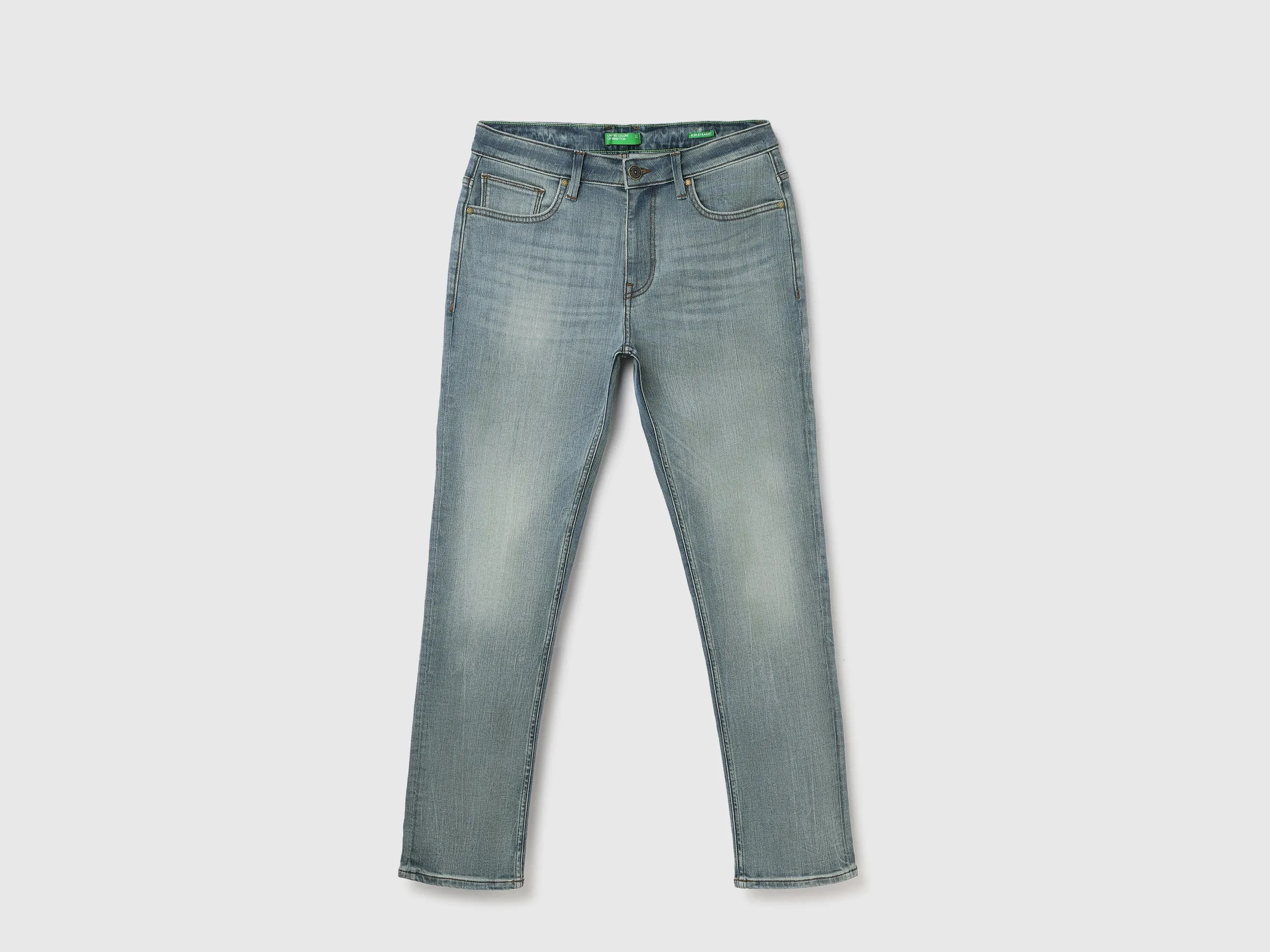 Solid Mid Rise Slim Straight Jeans