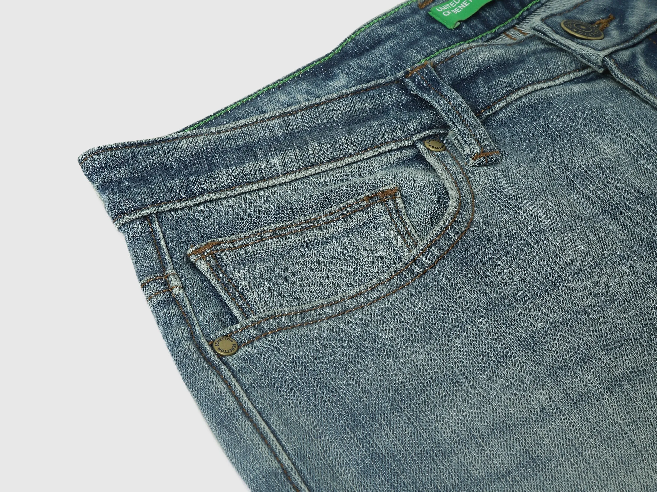 Solid Mid Rise Slim Straight Jeans