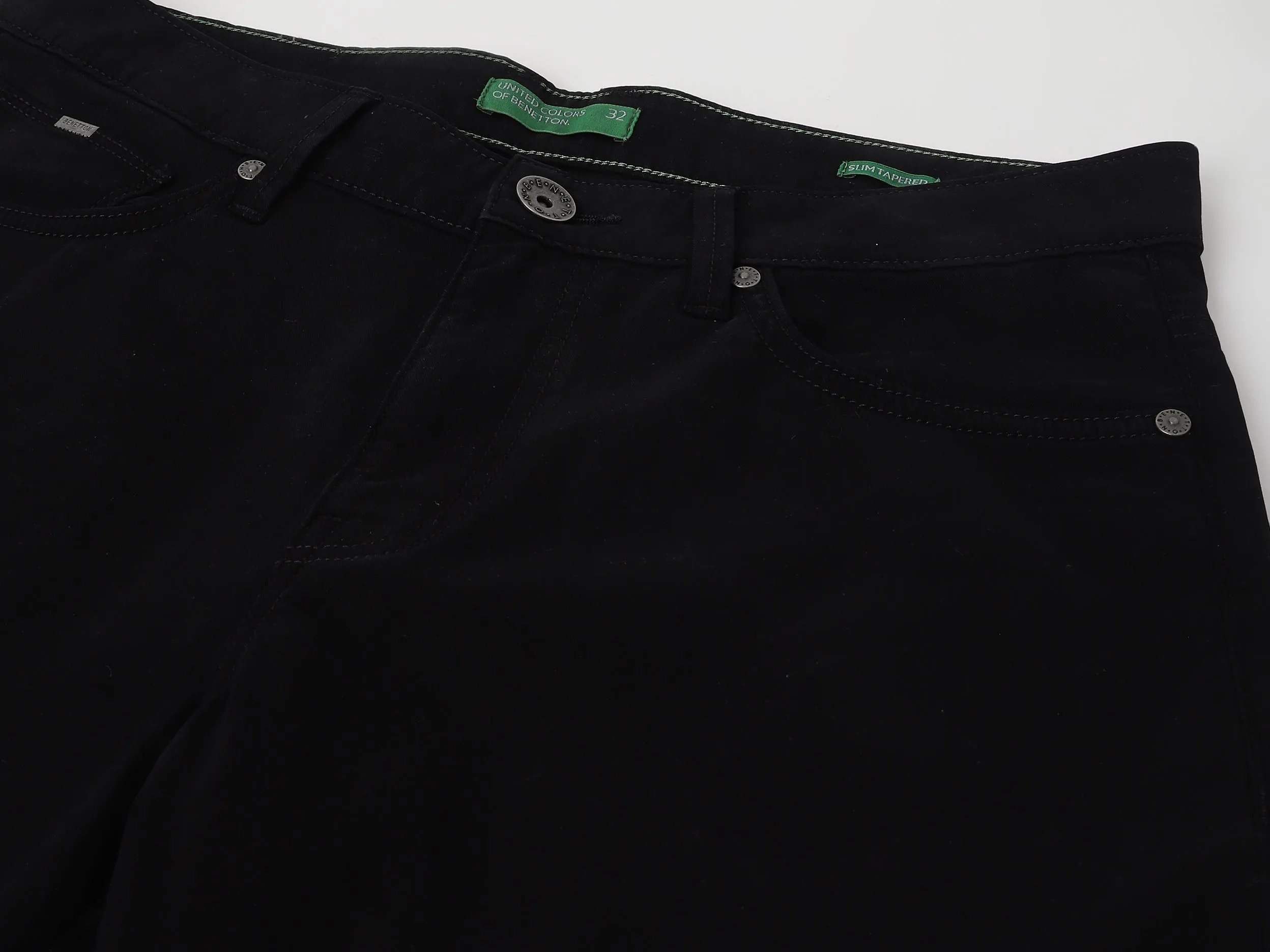 Solid Pattern Slim Fit Jeans