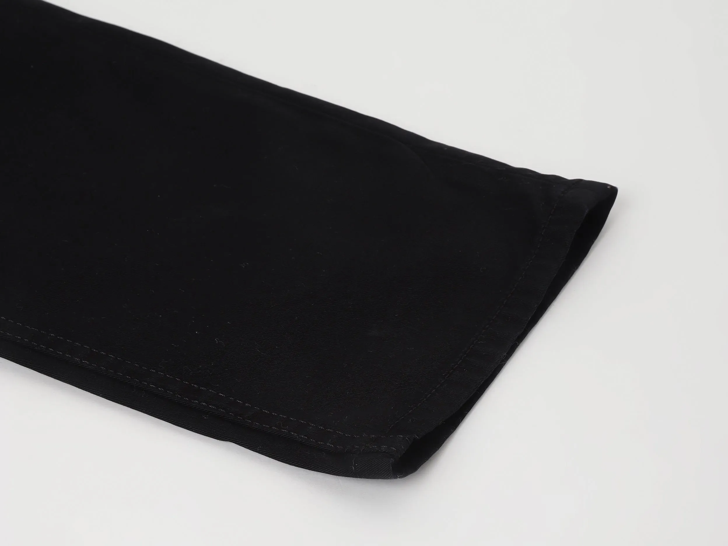 Solid Pattern Slim Fit Jeans