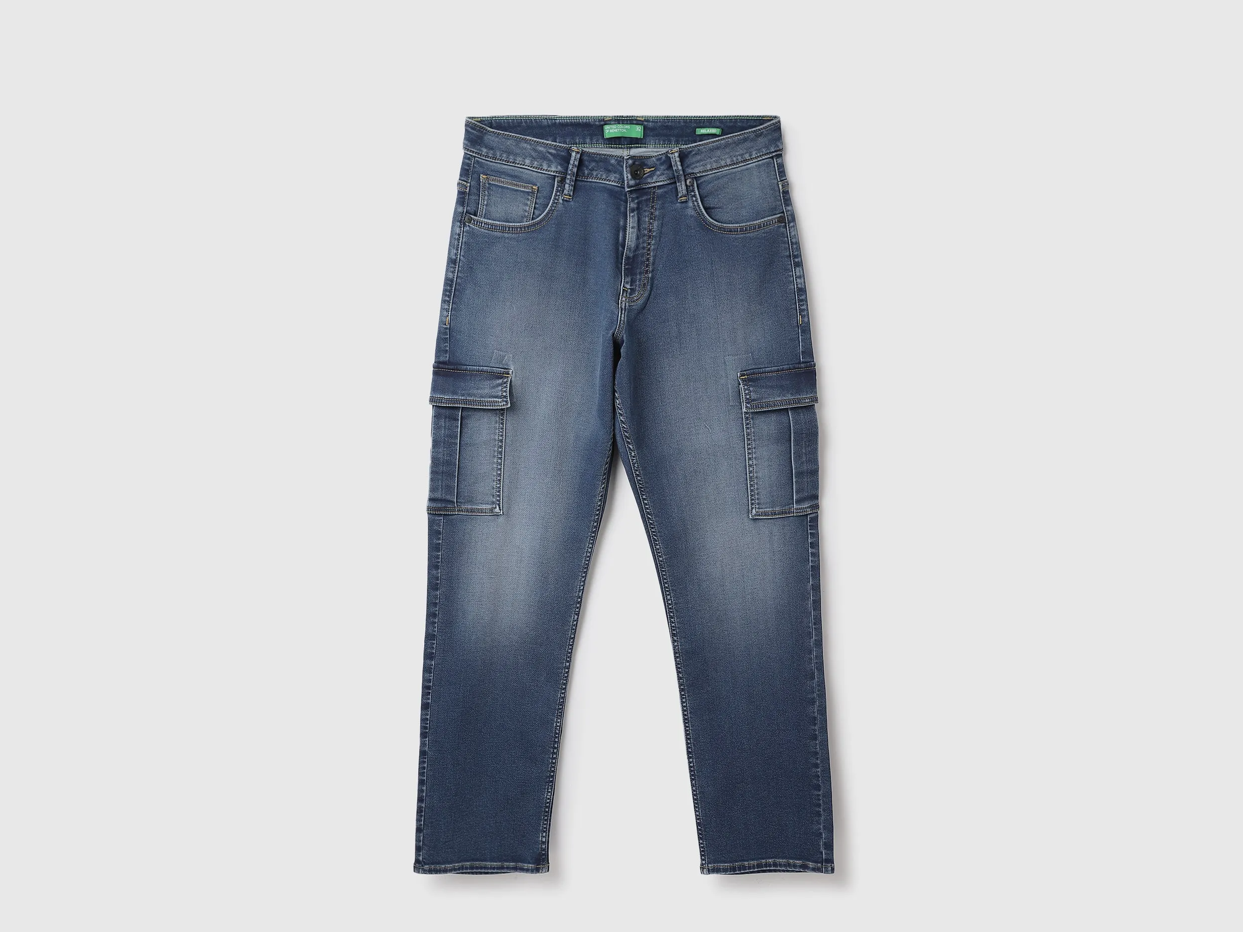 Solid Relaxed Fit Jeans