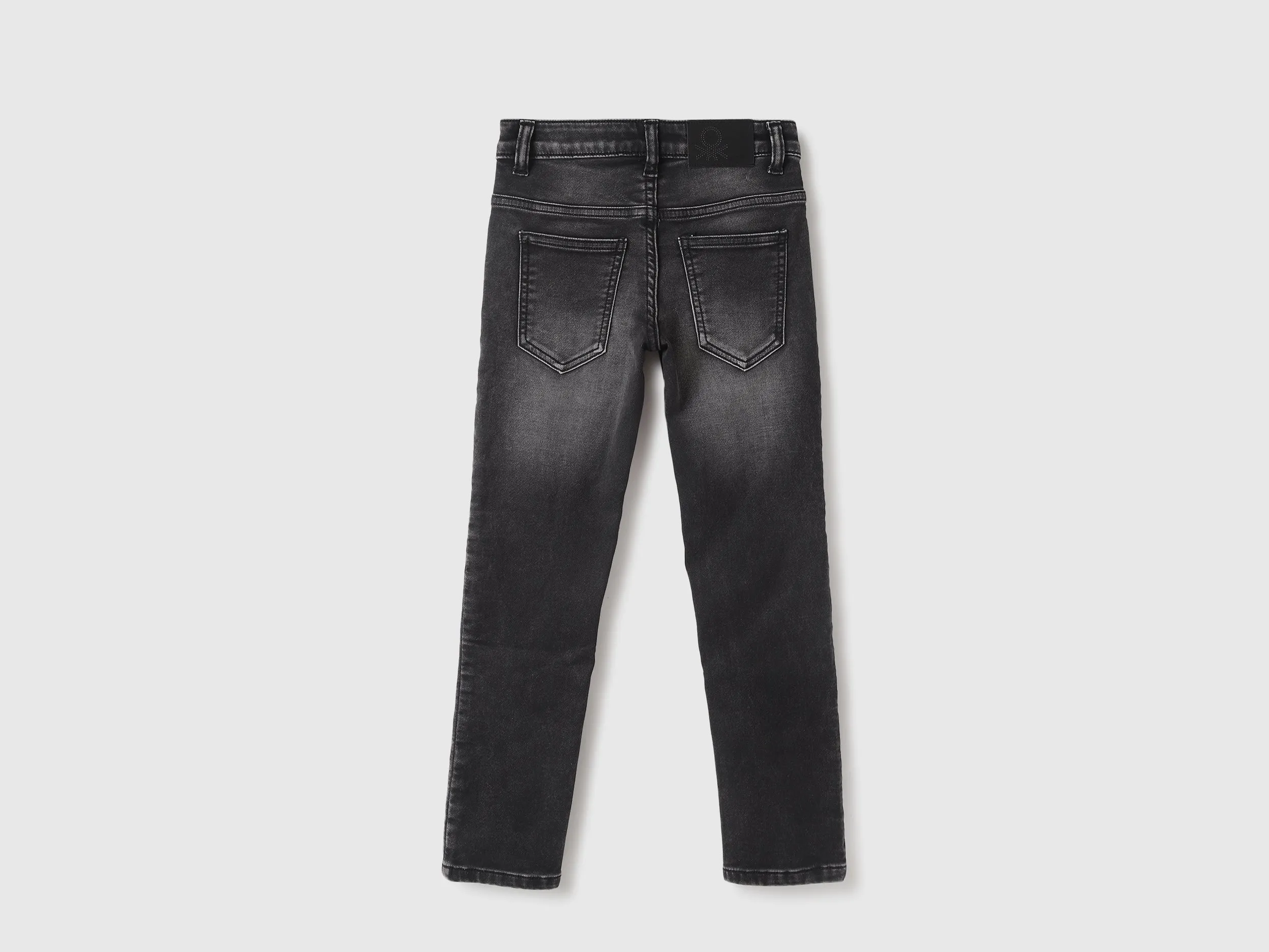 Solid Slim Fit Jeans