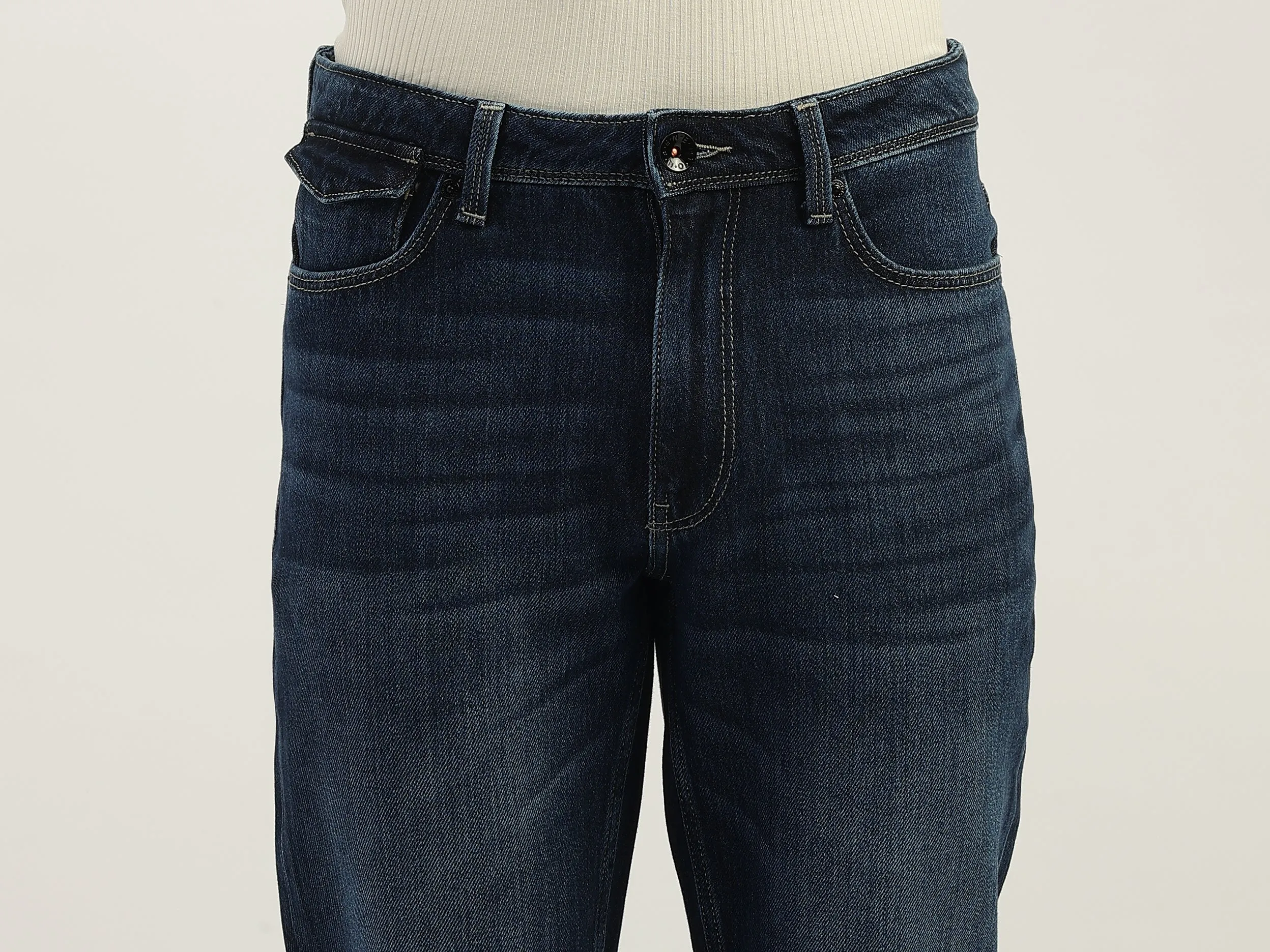 Solid Slim Fit Jeans