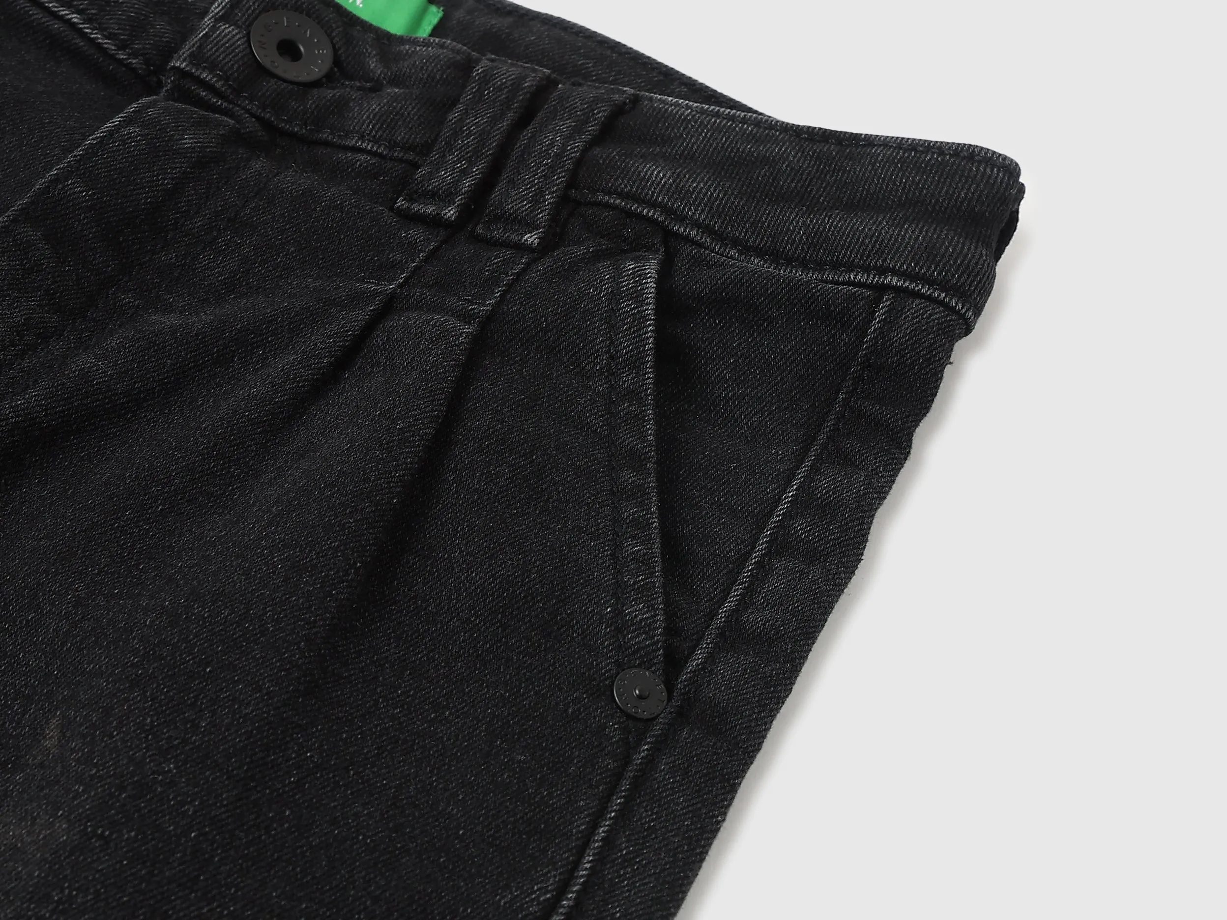 Solid Straight Fit Jeans