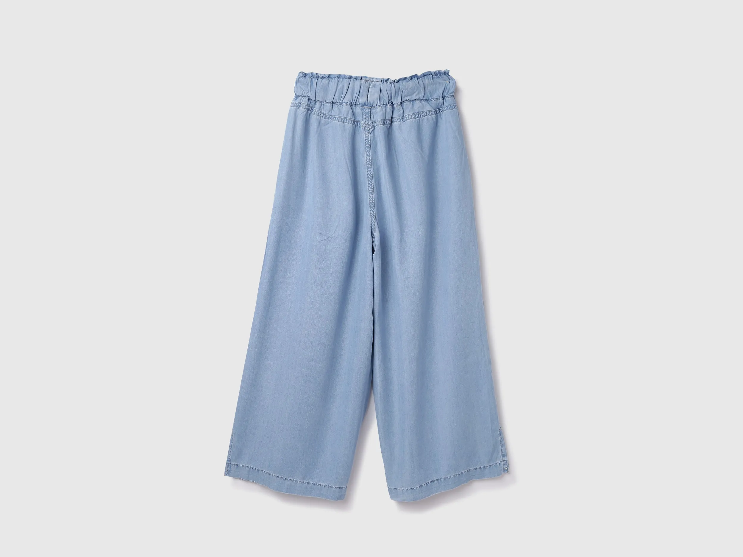 Tencel Solid Below Knee Length Women Trousers