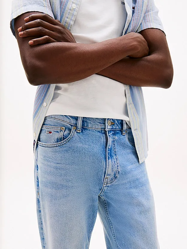 Tommy Jeans | Ryan - Slim Straight Leg Jeans | 1AB Den Light