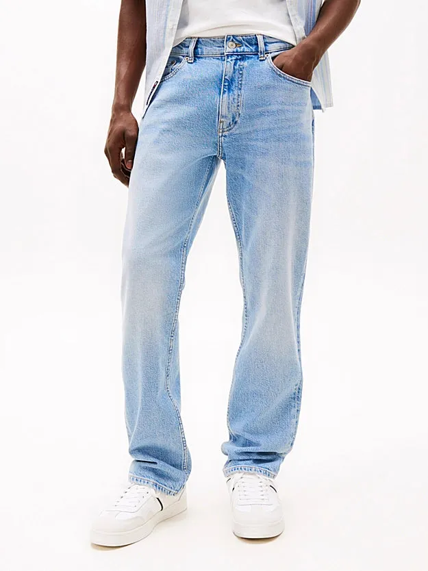 Tommy Jeans | Ryan - Slim Straight Leg Jeans | 1AB Den Light