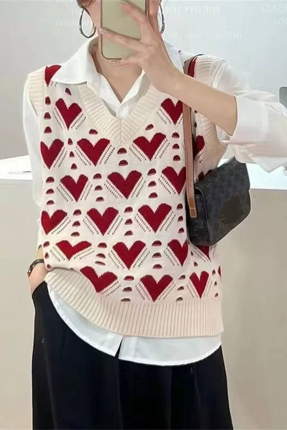 V-Neck Hearts Pattern Knitted Vest Sweater