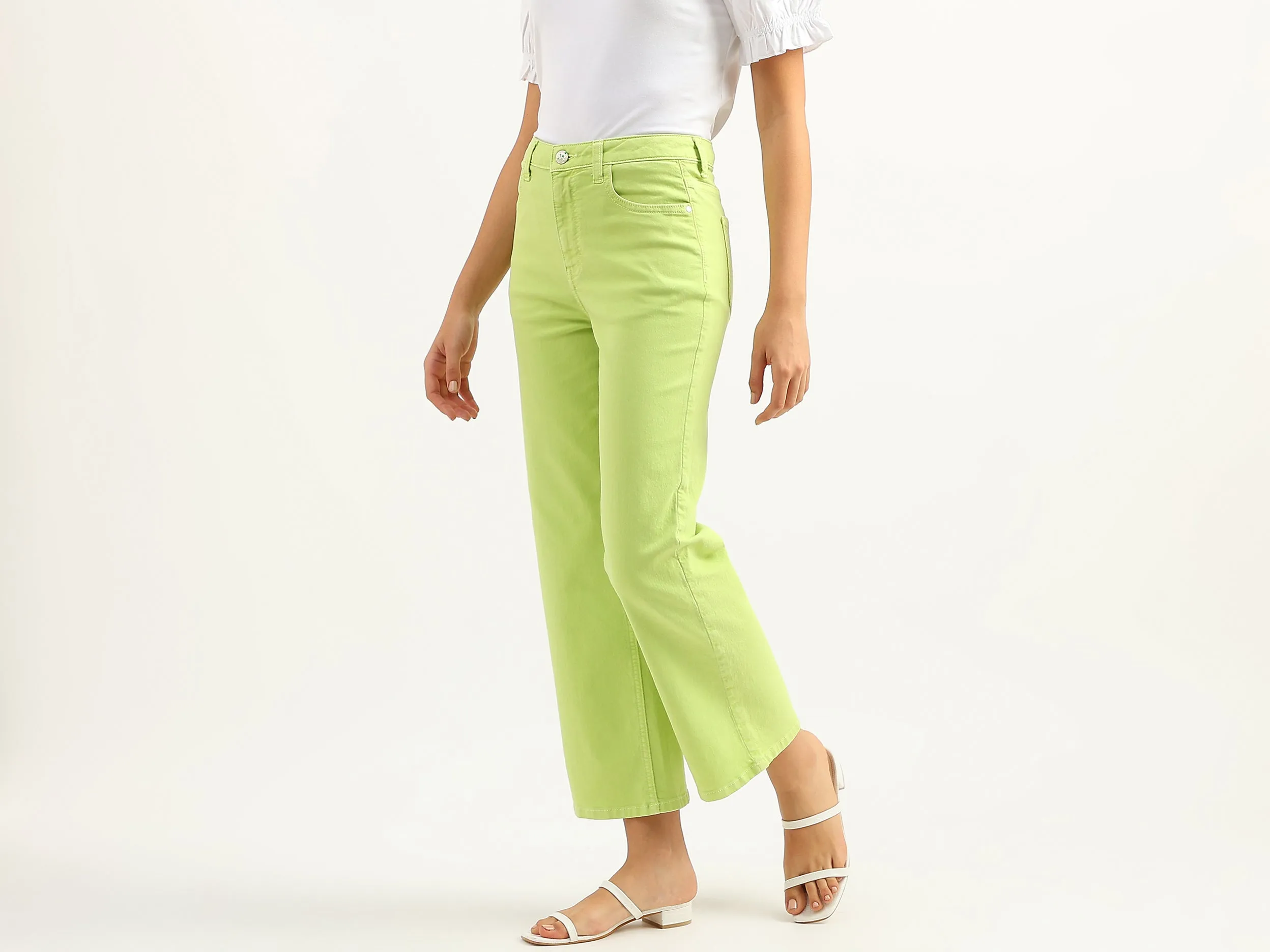 Women Solid Flared Fit Jeans