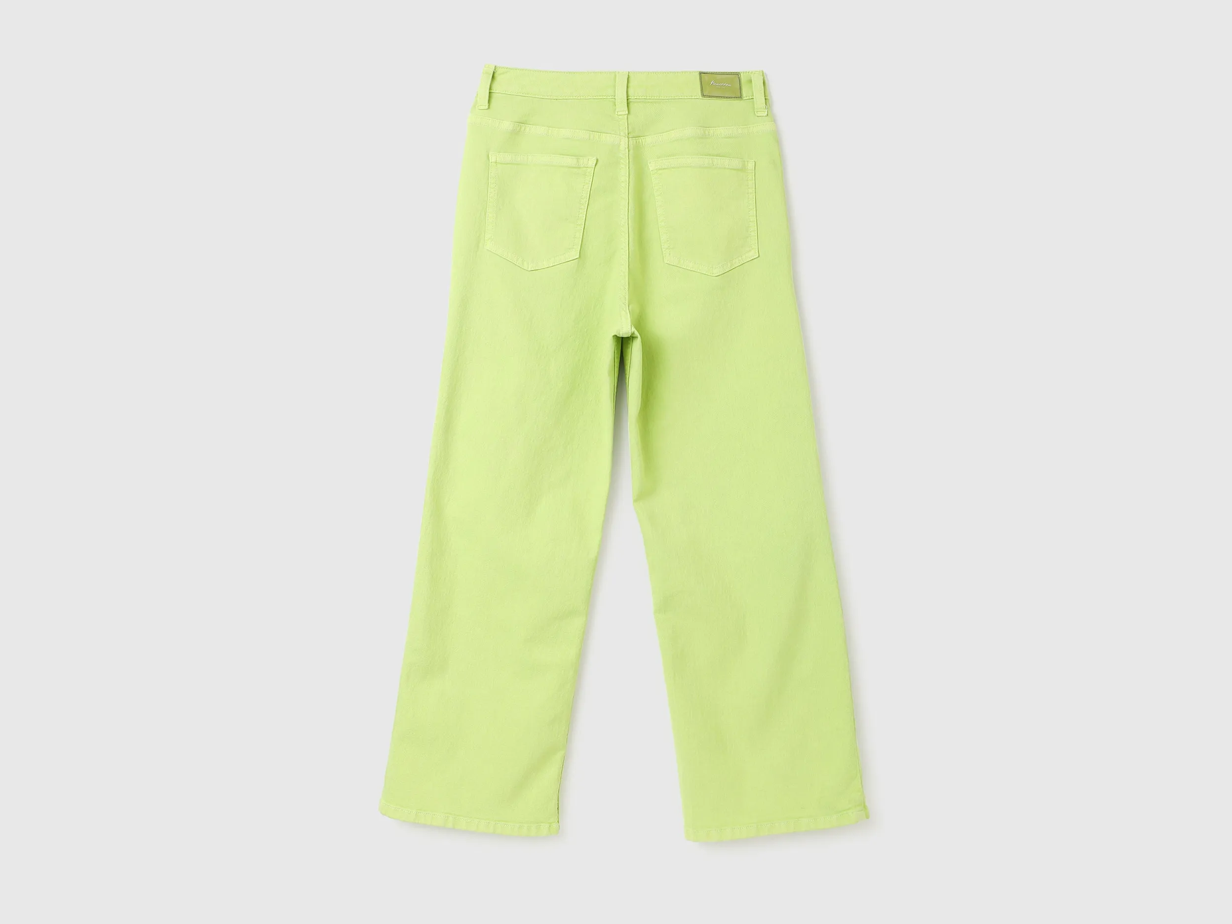 Women Solid Flared Fit Jeans
