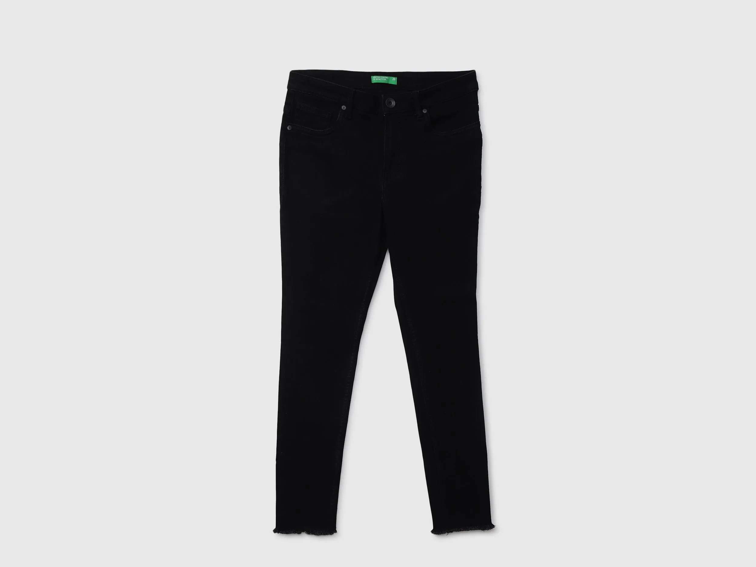 Women Solid Skinny Fit Jeans